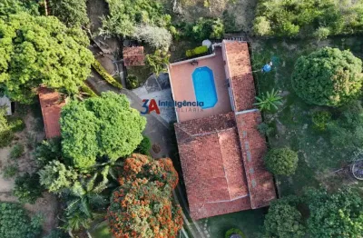 Chácara / sítio com 3 quartos à venda na Rua Alice Ayres de Moraes, 180, Jardim Josane, Sorocaba