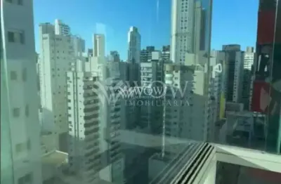 Apartamento para reforma com 3 quartos à venda no edifício l essence, centro em balneário camboriú