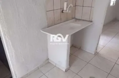 Casa com 1 quarto para alugar no Jaraguá, Uberlândia  por R$ 600