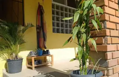 Casa com 3 quartos à venda na rua pracinha cesário aguiar, pitangueiras, rio de janeiro, 130 m2 por r$ 330.000