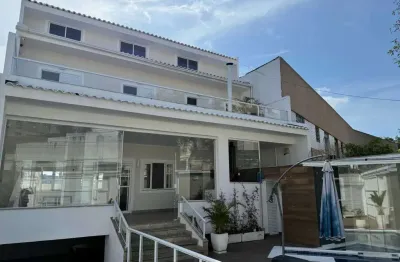 Casa com 4 quartos à venda na rua severiano da fonseca, jardim guanabara, rio de janeiro, 450 m2 por r$ 2.500.000