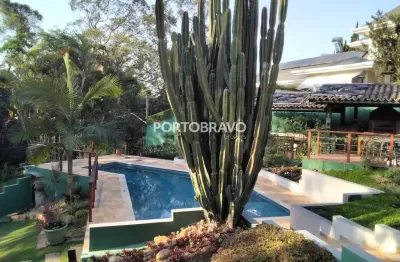 Casa granja viana 522m² 1447 m² de terreno vista para a mata 3 suites