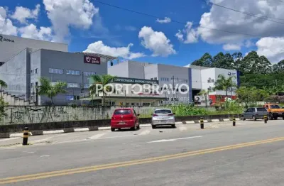 Galpão locação vargem grande c/incentivos 1000m² 2 docas pé direito 13,5m