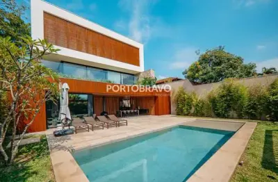 Casa à Venda Alphaville 4 suites Moderna, 682m² A/T Piscina com prainha