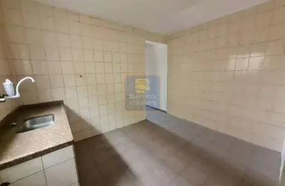 Apartamento para alugar em cidade são mateus, 1 quarto, sala e cozinha. 550mts da estação são mateus do monotrilho.