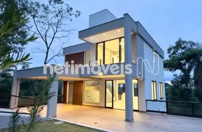 Casa em condomínio fechado com 4 quartos para alugar na Alameda da Via Láctea, Ville de Montagne, Nova Lima