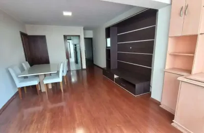 Apartamento com 2 quartos à venda no Centro, Caxias do Sul  por R$ 389.000