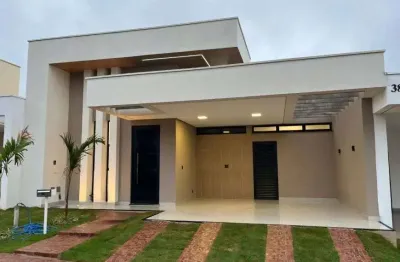 Casa com 3 quartos à venda na Avenida Manuel Lucio, 89, Grand Ville, Uberlândia