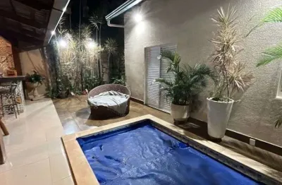 Casa com 3 quartos à venda na Rua Salto Grande, 10, Granada, Uberlândia