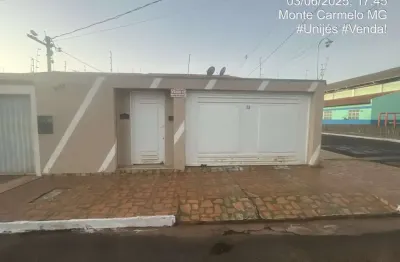 Casa com 2 quartos à venda no alto da vila nova, monte carmelo , 150 m2 por r$ 350.000