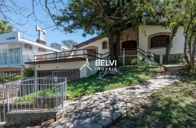 Casa comercial para alugar na Avenida Wenceslau Escobar, 1329, Vila Assunção, Porto Alegre