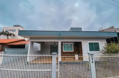 Casa individual mobiliada com 3 dormitórios sendo 1 suíte à venda, 113 m² por r$ 750.000 - itajuba - barra velha/sc