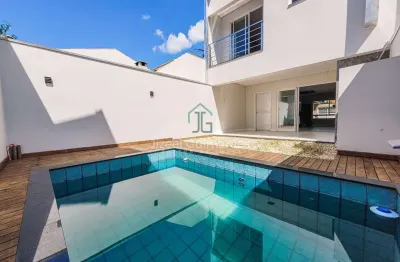 Sobrado com 3 suítes e piscina com área gourmet à venda, 135 m² por r$ 950.000