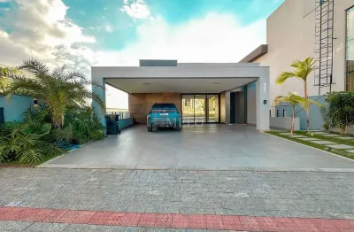 Belíssima casa à venda no condomínio portal do sol r$4.900.000,00  | porteira fechada