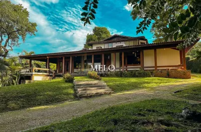 Belíssima casa no bandeirantes para venda por r$ 6.100.000,00