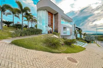 Lindíssima casa em alphaville vespasiano por r$35.000,00 locação