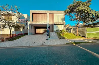 Belíssima casa no condomínio alphaville vespasiano  a venda  por r$4.890.000,00