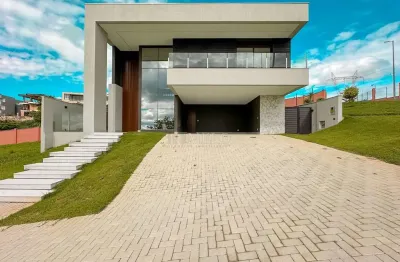 Belíssima Casa para Venda no Condomínio Alphaville Vespasiano