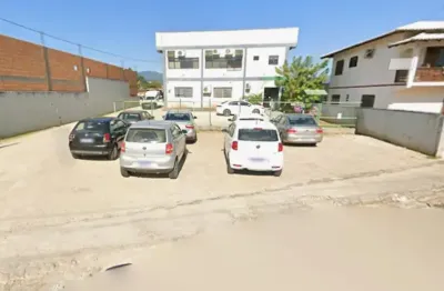 GRANDE OPORTUNIDADE DE INVESTIMENTO COMERCIAL! Galpão Comercial com excelente terreno.
