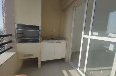 Alugo apto 2 dorm, suíte, varanda com churrasqueira, ótima localização