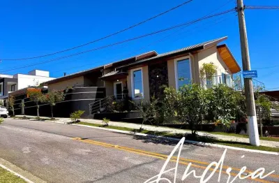 Linda casa no cond. mantiqueira com 3 dormitórios sendo 1 suíte.