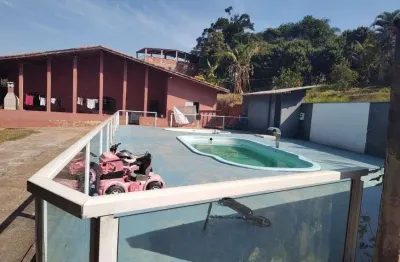 Vendo ótima chácara na zona sul com documentação ok. ( escritura)