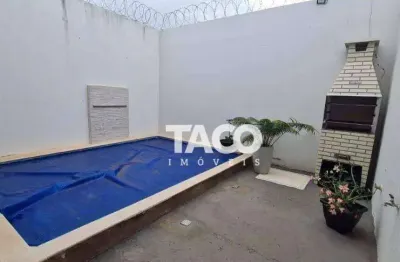 Casa à venda na Rua Orlando Pinto Guimarães, Laranjeiras, Uberlândia