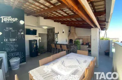 Cobertura à venda no Santa Mônica, Uberlândia 