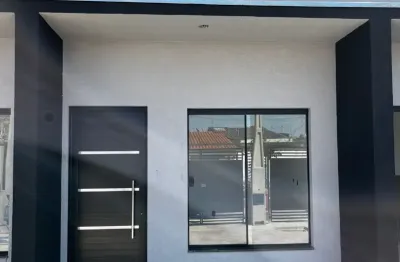 Casa térrea moderna com  2 dormitórios sendo 1 no bairro nova sorocaba