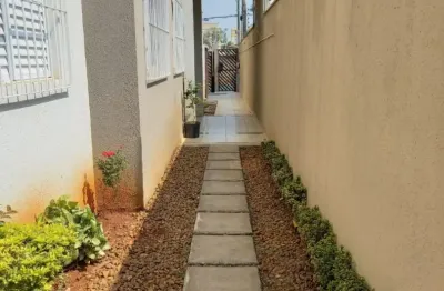 Lindo apartamento com moveis planejados no bairro jd.  betania