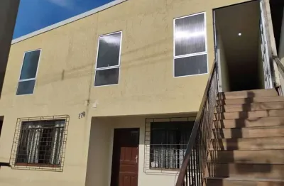 Apartamento com 2 quartos para alugar na Rua Canoinhas, 178, Barreirinha, Curitiba