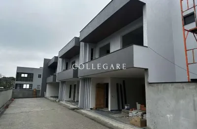 Casa com 3 quartos à venda na Rua Silva Jardim, Glória, Joinville