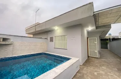 Linda casa próxima à rodovia com lazer completo – umuarama, itanhaém