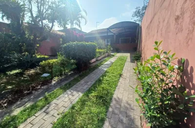 Casa com suíte, escritura e 3 vagas – bairro iemanjá, itanhaém