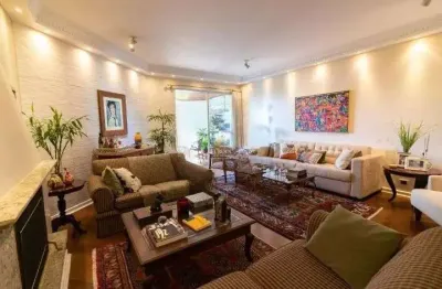 Apartamento 208 metros quadrados, 3 vagas de garagem, 4 dormitórios (2 suítes)