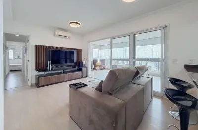 Apartamento 111m² - 3 Suítes, Varanda Gourmet, 4 banheiros e 2 Vagas - Cambuci!