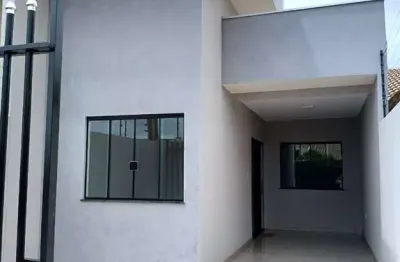 Casa nova a venda no jardim aurora, próximo a mercado, escolas, igrejas e comércio em geral.