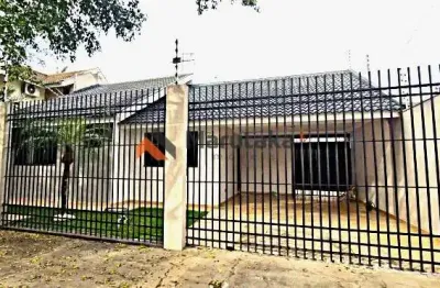 Excelente oportunidade de comprar um linda casa próximo a av. mandacaru! casa com  um ótimo acabamento e cozinha planejada.
casa  semi mobiliada  próximo a farmácias, hospital, padarias, lojas, igreja