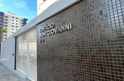 Apartamento a venda no condomínio edifício don giovanni, na zona 07.
apto novo e de frente para a rua. pronto para morar. apto  com armários planejados.