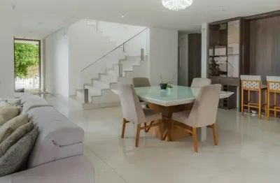 Ótima oportunidade excelente localização com moveis planejados.