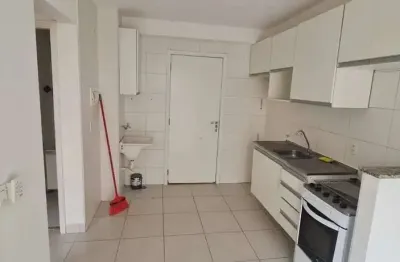 Apartamento com 2 quartos para alugar na Praça Alberto Lion, --, Cambuci, São Paulo por R$ 2.400