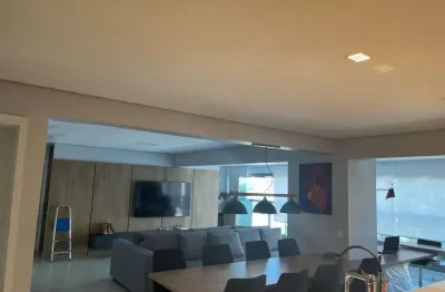 Apartamento com 4 quartos à venda na Rua José Cocciuffo, --, Vila Mariana, São Paulo por R$ 2.300.000