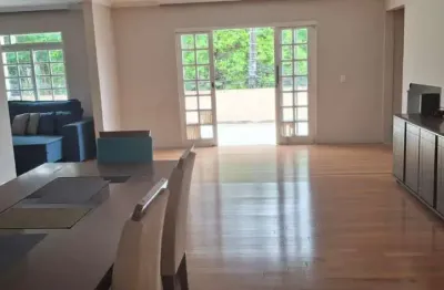 Casa com 3 quartos para alugar na Rua Itaguara, --, Cidade Vargas, São Paulo por R$ 6.000