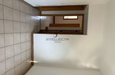 Apartamento com 2 quartos para alugar na Rua Sebastião Carneiro, --, Aclimação, São Paulo por R$ 1.600