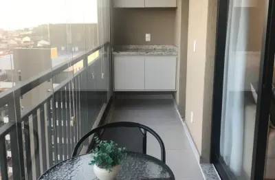 Apartamento à venda com 2 dormitórios, 1 suíte, 2 vagas de garagem, portaria, próximo a unaerp