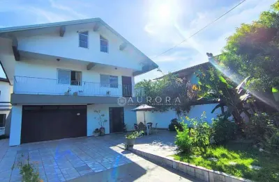 Casa com 3 dormitórios à venda por r$ 2.225.000,00 - campeche - florianópolis/sc