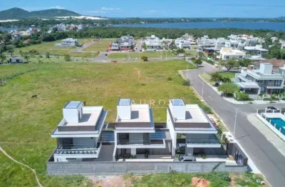 Casa com 3 dormitórios na lagoa da conceição - em condomínio  à venda, por r$ 2.150.000 - florianópolis/sc