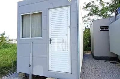 Flat mobiliado disponível para locação, próximo a praia e ao mercado sertto e macris,  bairro praça