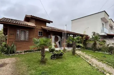 Casa com 5 quartos à venda em Areias, Tijucas 