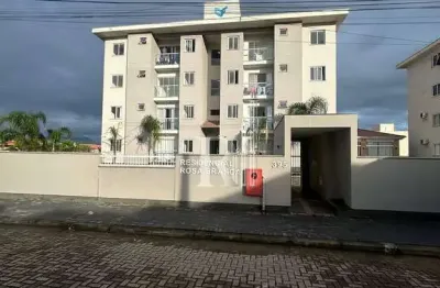Apartamento semi mobiliado para assumir financiamento com 02 dormitórios, cozinha com ilha e vaga d